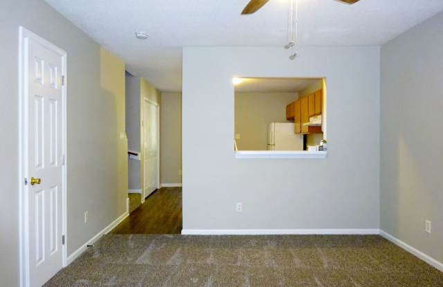 End Unit Townhome with Easy Base Acess!