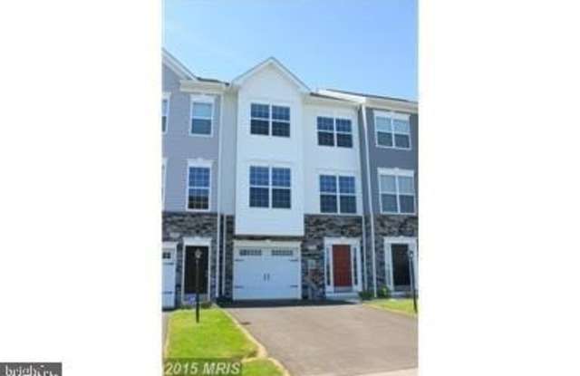 Photo of 10363 LANTERN Lane