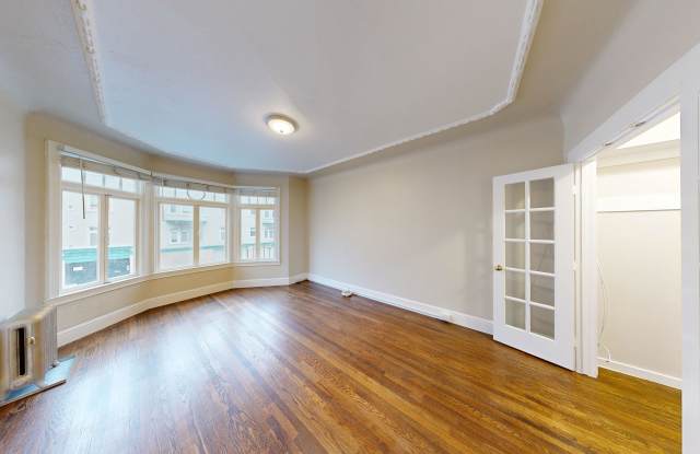 2975 Van Ness Apartments