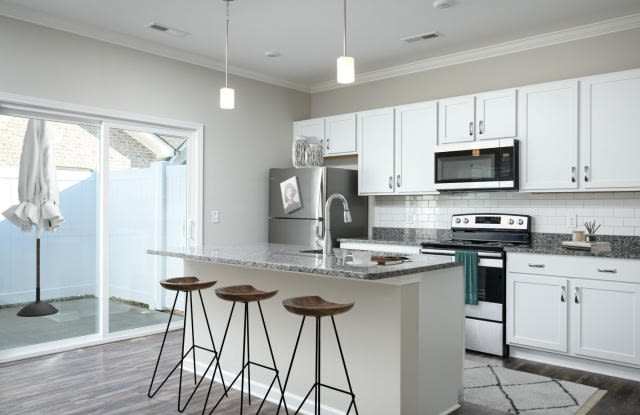 6412 Shallowford Rd Unit E31