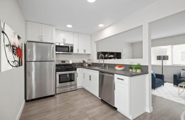 Photo of 21818-21830 Figueroa