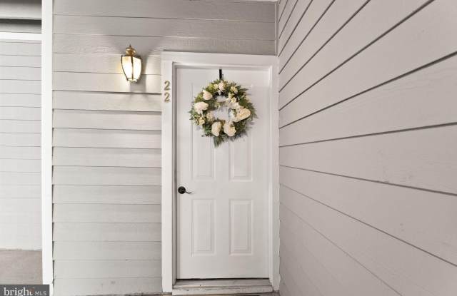 14303 GRAPE HOLLY GROVE