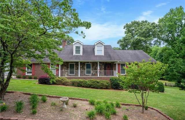 8468 Majors Road - 8468 Majors Road, Forsyth County, GA 30041