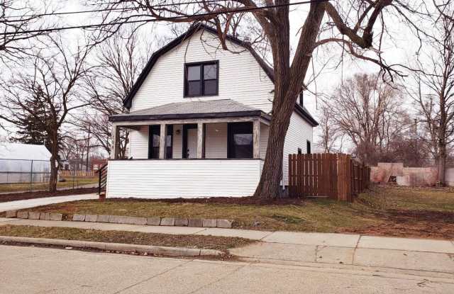 108 Poplar Avenue - 108 Poplar Avenue, Pontiac, MI 48342