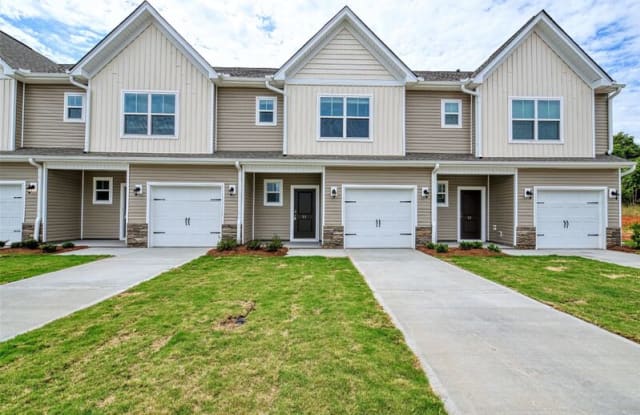 31 Apricot Lane - 31 Apricot Ln, Spartanburg County, SC 29334