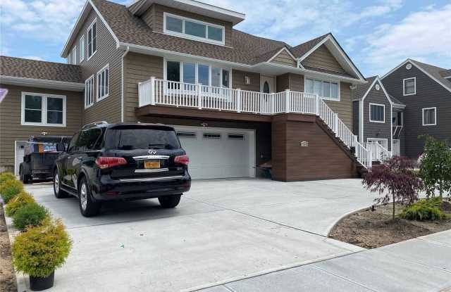 77 Parma Road