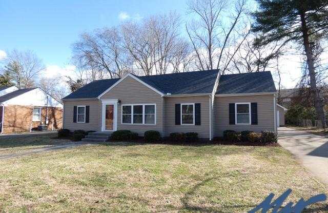 Photo of 1318 North Tennessee Blvd.