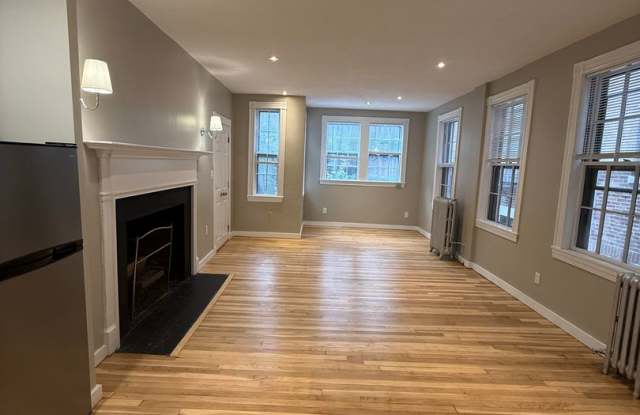 Large Beacon Hill 1bed / 1bath available now $4000/month