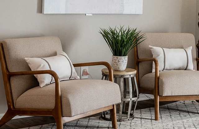 Kimmerly Glen Apartment Homes