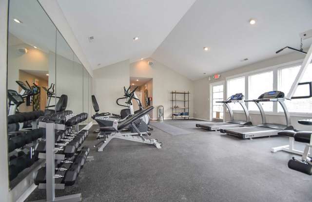 Enclave at Albany Park