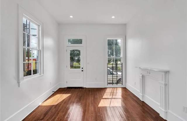 1802 Franklin Avenue