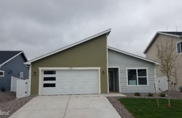 379 Beckwourth Ave. - 379 Beckwourth Ave, Fort Lupton, CO 80621