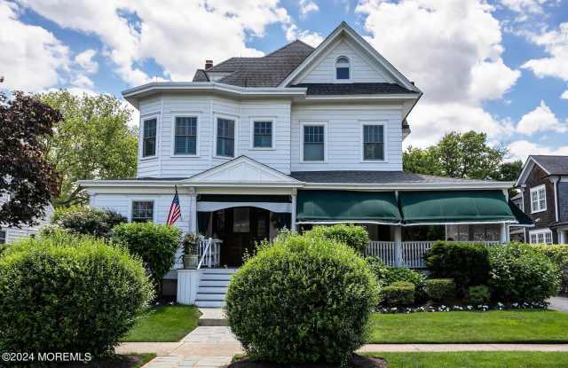 109 Washington Avenue
