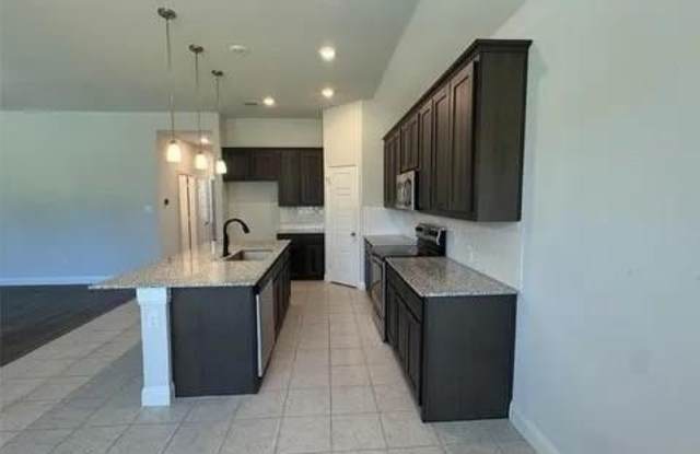 1433 Eagle Nest Drive