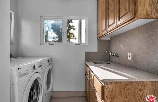 3435 Cabrillo Boulevard