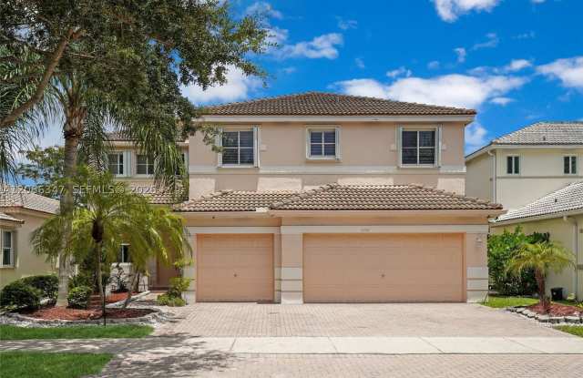 4312 Laurel Ridge Cir