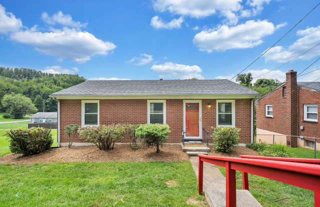 335 Craig Avenue - 335 Craig Avenue, Vinton, VA 24179