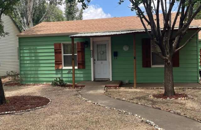 2306 28th Street