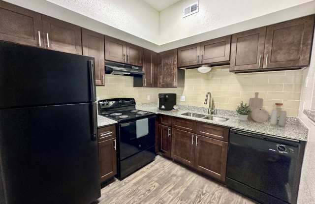 Sunrise Bluffs Apartment Homes