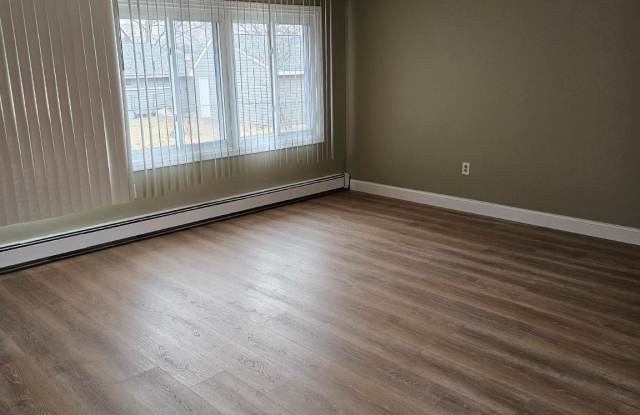 65 SILVERSPRUCE Road