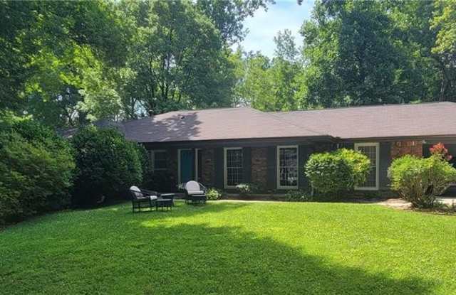 465 Franklin Road