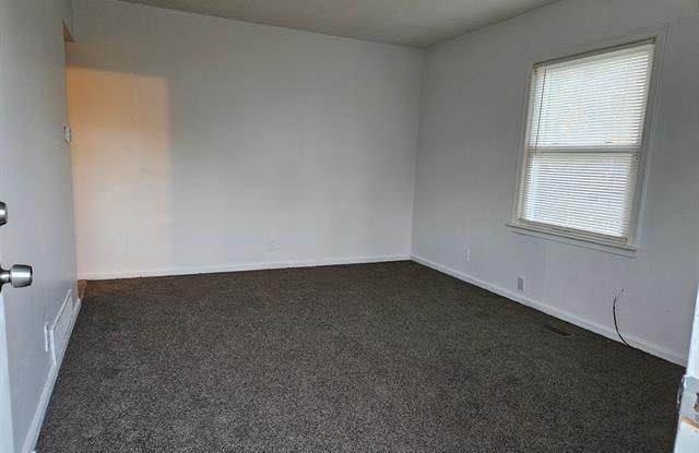 26171 COLGATE Street