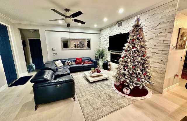 Photo of 4720 Mimosa Place