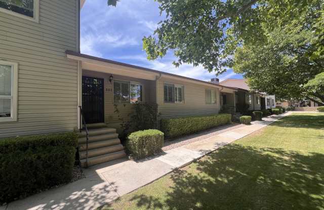 337 Country Club Circle - 1