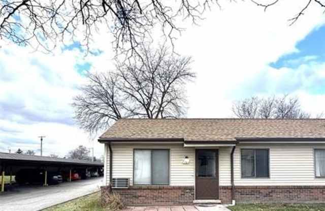 Photo of 30010 Utica Road