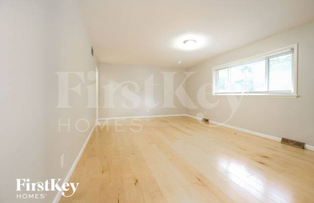 110 North Westchester Avenue