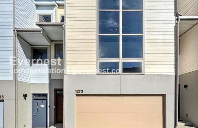 Photo of 1273 Mackintosh Park Northwest