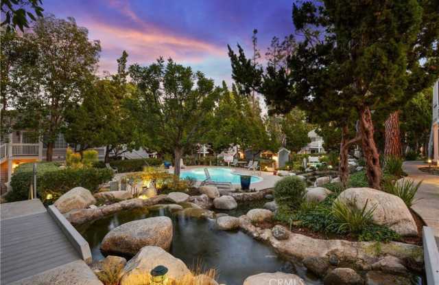 1246 W Park Western Drive