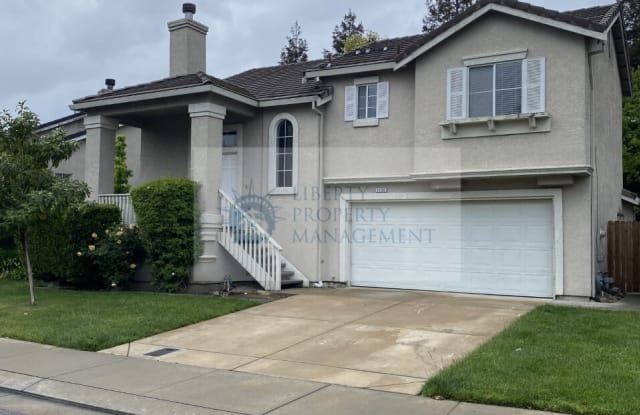 3498 Hepburn Cir - 3498 Hepburn Circle, Stockton, CA 95209