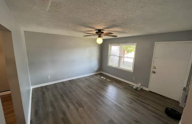 812 West Maplewood Street