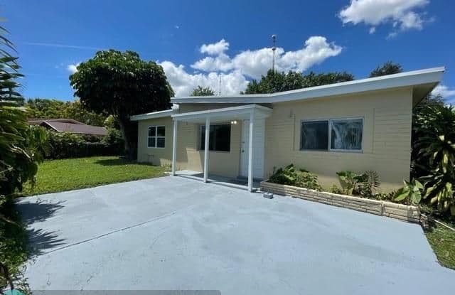 3970 SW 59th Ter - 3970 Southwest 59th Terrace, West Park, FL 33023