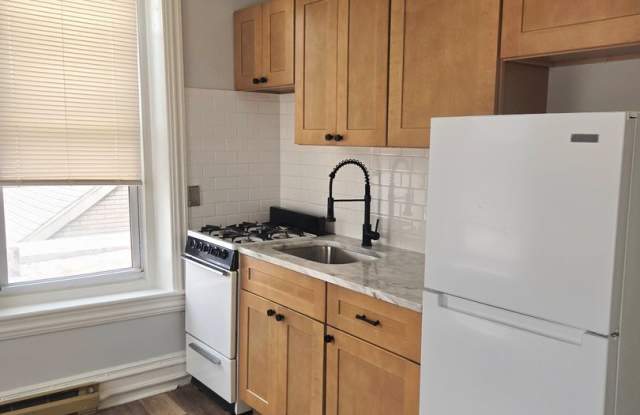 Turner Apartments - 962 Hamilton