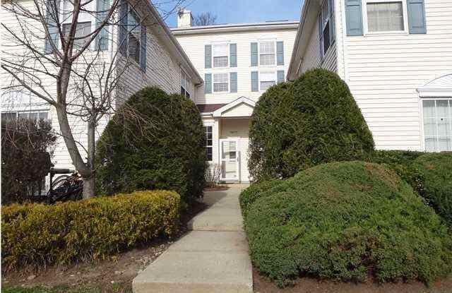 Photo of 1079 Roseberry Court