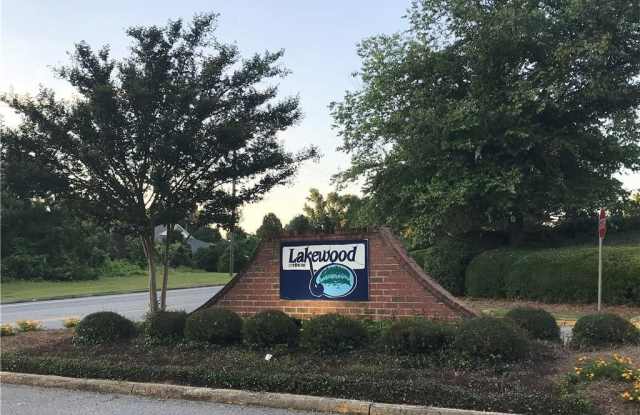 Photo of Lakewood Commons