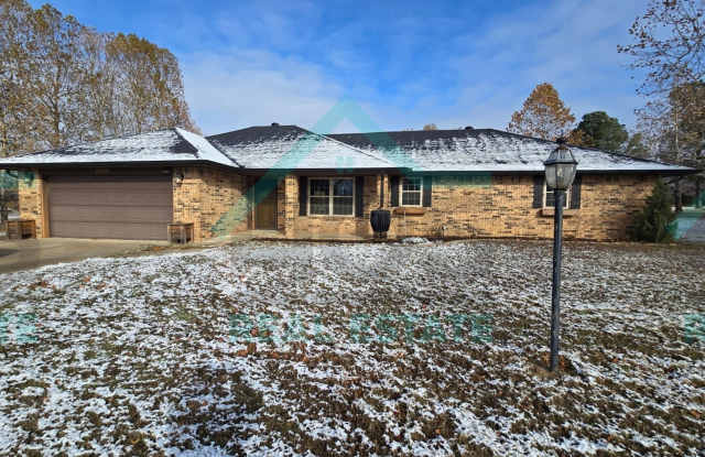 Photo of 3 Bedroom in Harrah