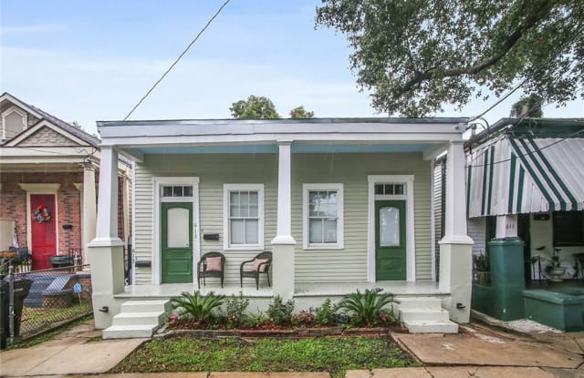 613 WASHINGTON Avenue - 613 Washington Avenue, New Orleans, LA 70130