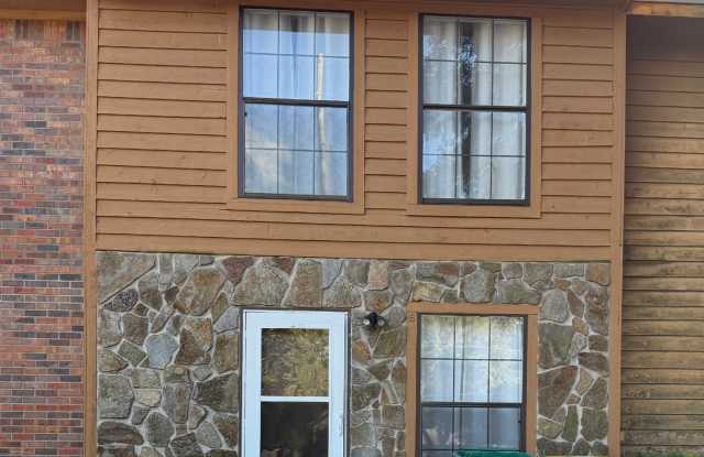 226 Pelham Road Unit 6 - 1