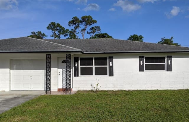 2437 NW Holiday Ct - 2437 Northwest Holiday Court, Martin County, FL 34957