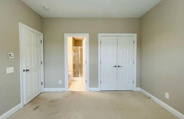 505 Flameflower Terrace Southeast