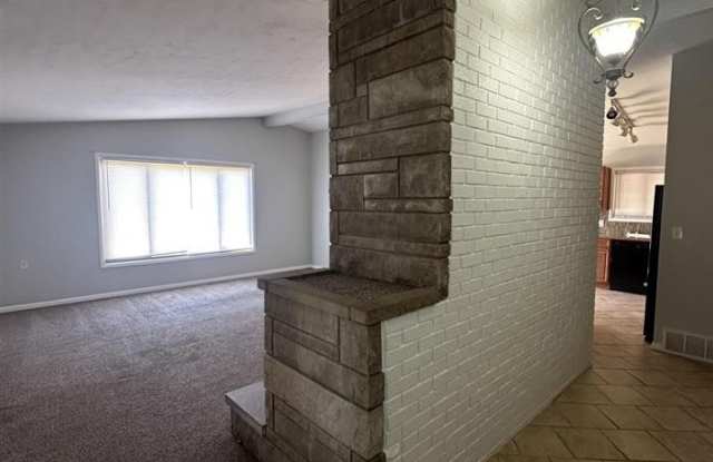 Photo of 606 Cherrywood Drive