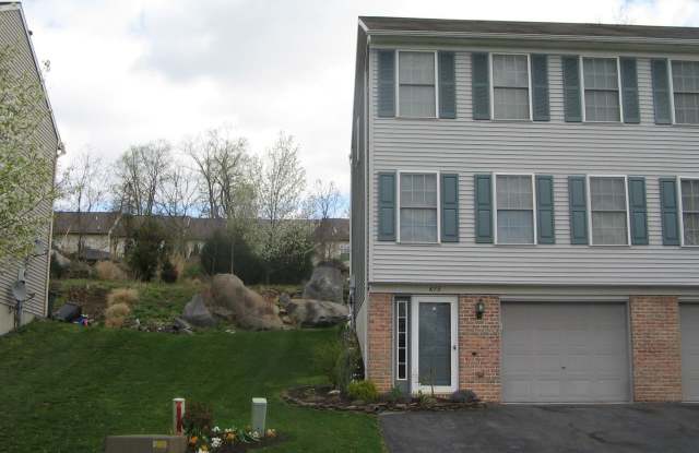 673 ROCKWOOD DRIVE - 673 Rockwood Drive, Lancaster County, PA 17022