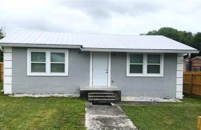 Photo of 8429 Citrus Way