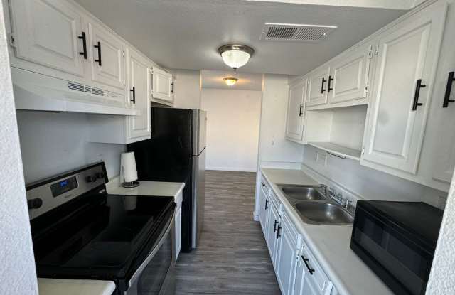 3615 Kolendo Ct, Las Vegas, NV, 89103