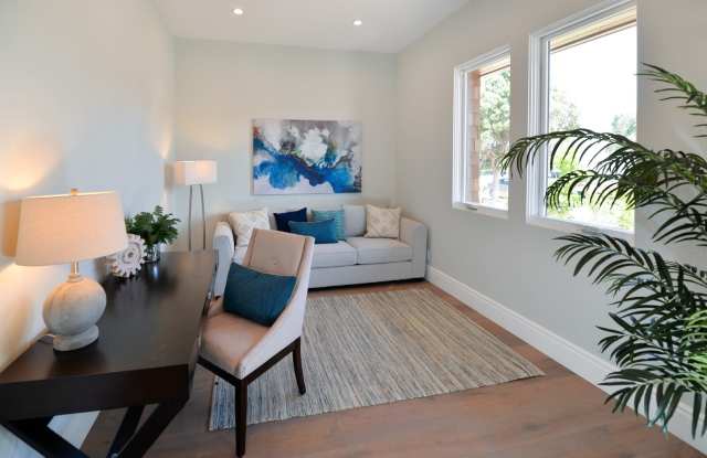 Newer Construction in Manhattan Beach Hill Section
