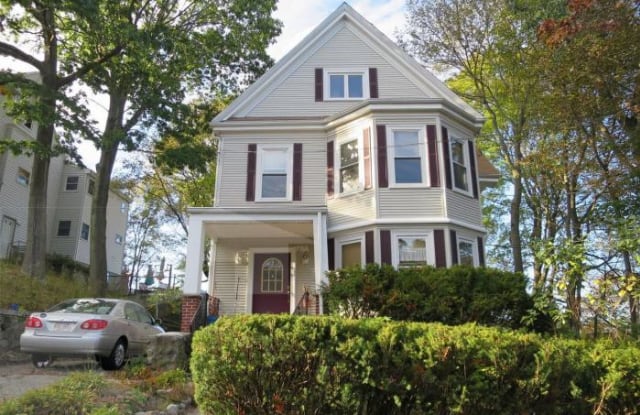 59 Wollaston Ave - 59 Wollaston Avenue, Arlington, MA 02476