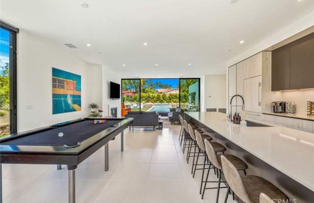 80694 Castillo Del Areana